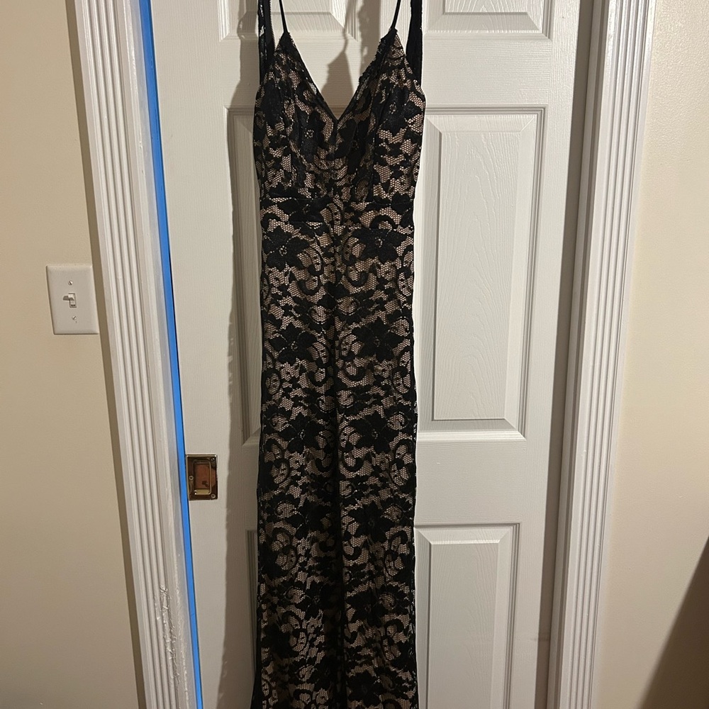 Windsor Black and Cream Lace Maxi Dress